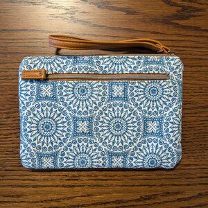 Small blue design wristlet